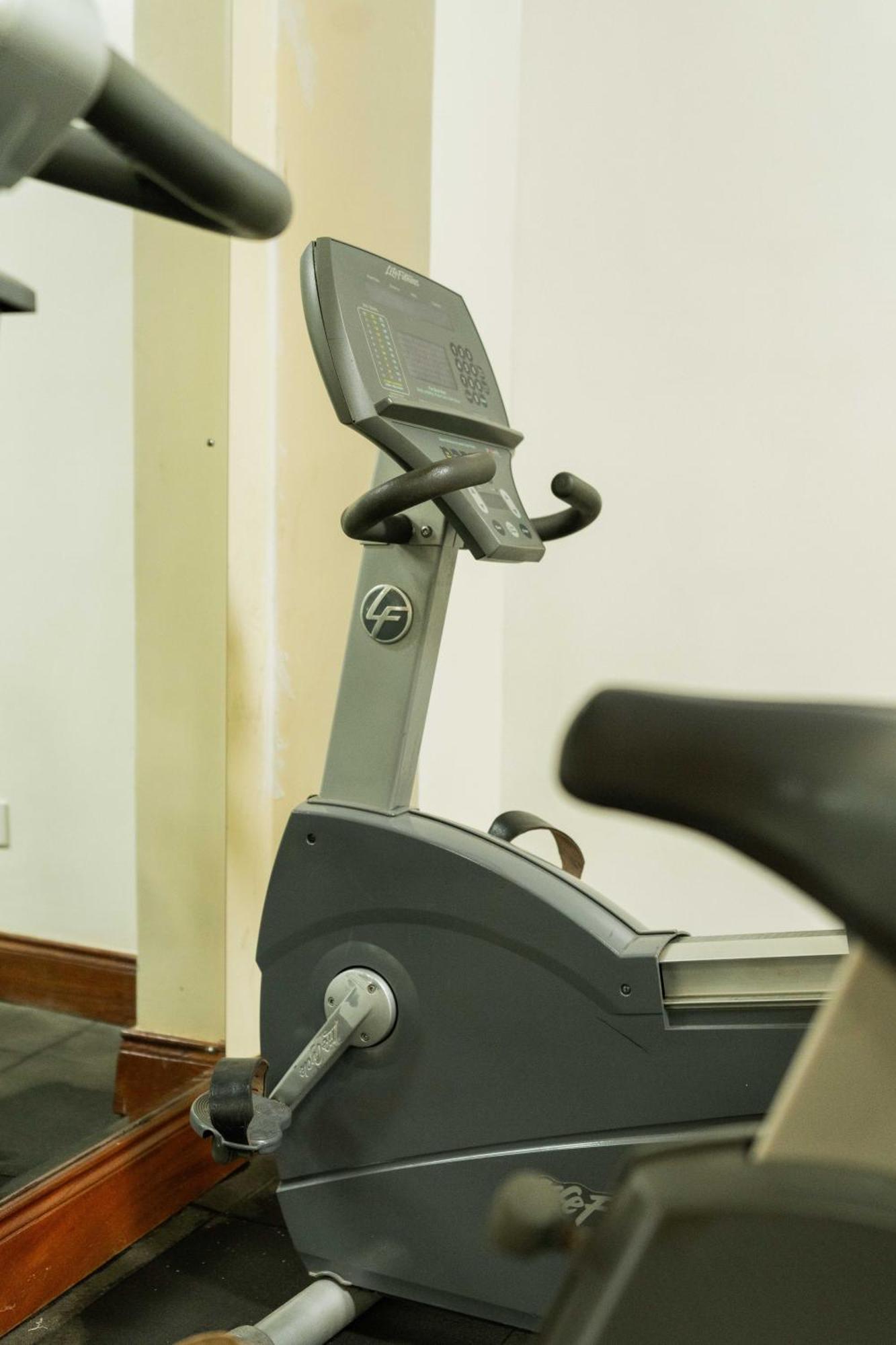 Gemsuites Riverside Serviced And Hotel, Appart hôtel 5*